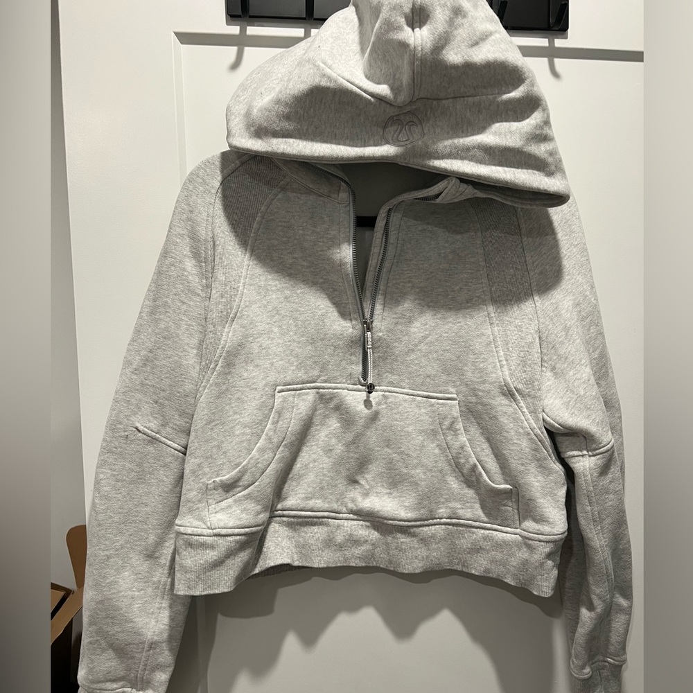 Lululemon Hooded Cropped Scuba Sweatshirt!